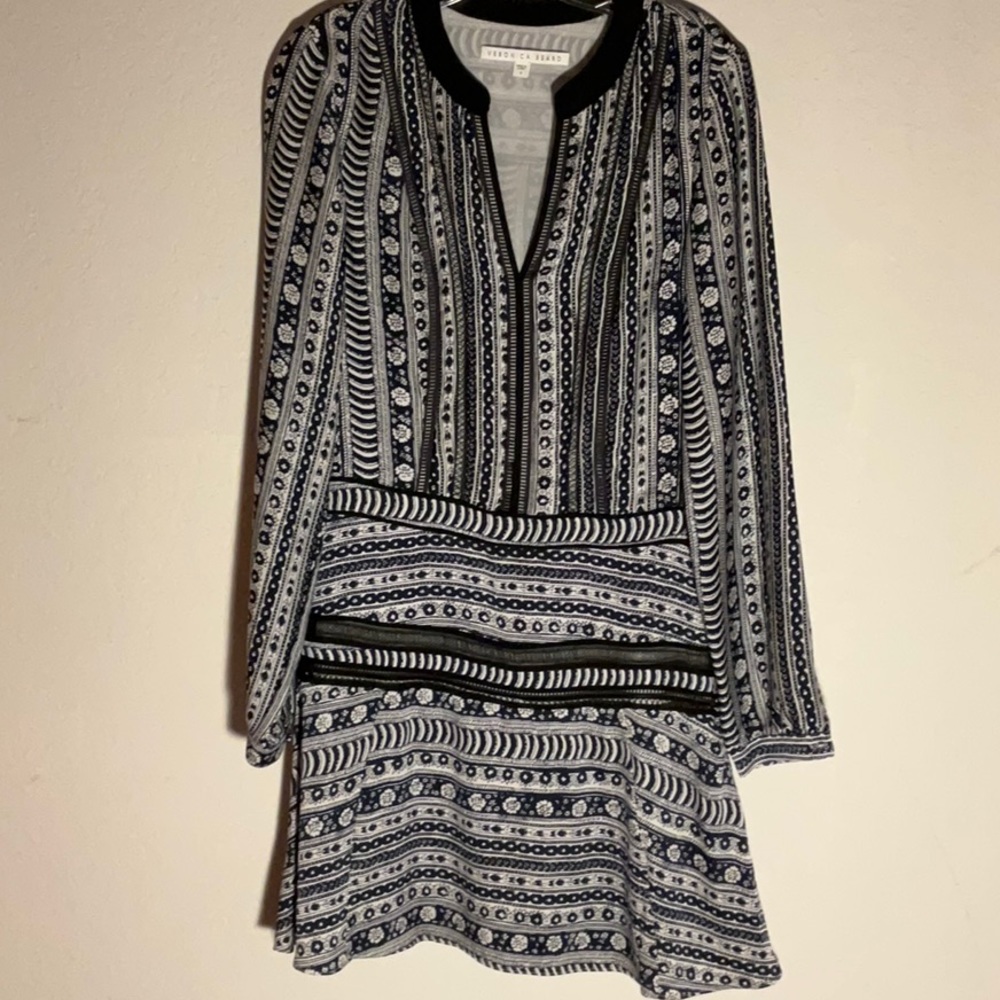 VERONICA BEARD DRESS